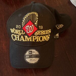NWT New Era Black and Gold World Series WASHINGTON NATIONALS Champions Hat